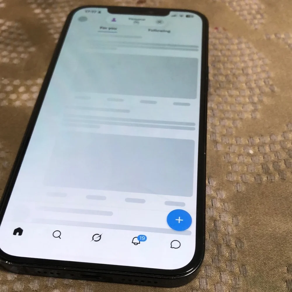 Apple iPhone 13 Pro Max - Sierra Blue Back